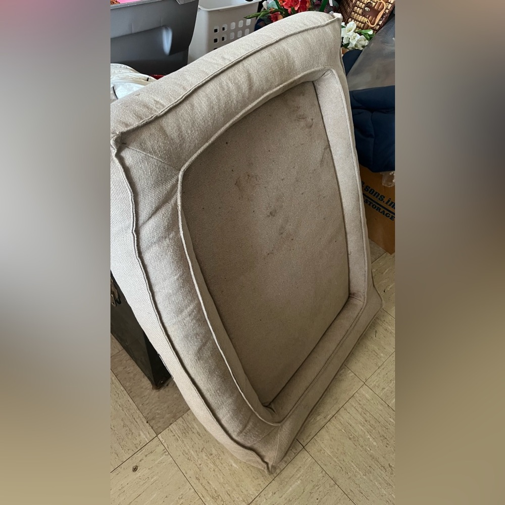 Dog bed